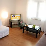 Sara Apartament