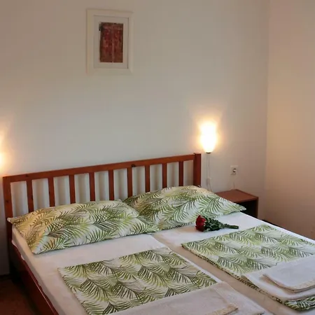 Apartment Sara