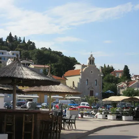Sara Tribunj (Sibenik-Knin)